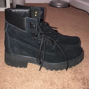 BRAND NEW NEVER WORN TIMBERLANDS